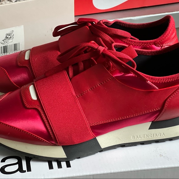 No box or bag. Given to me by a celebrity family member! AUTHENTIC for SURE! - Picture 4 of 9